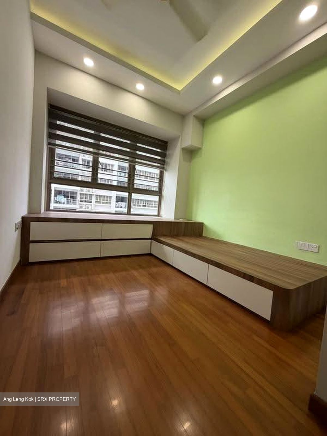 Waterfront Gold (D16), Condominium #635573821